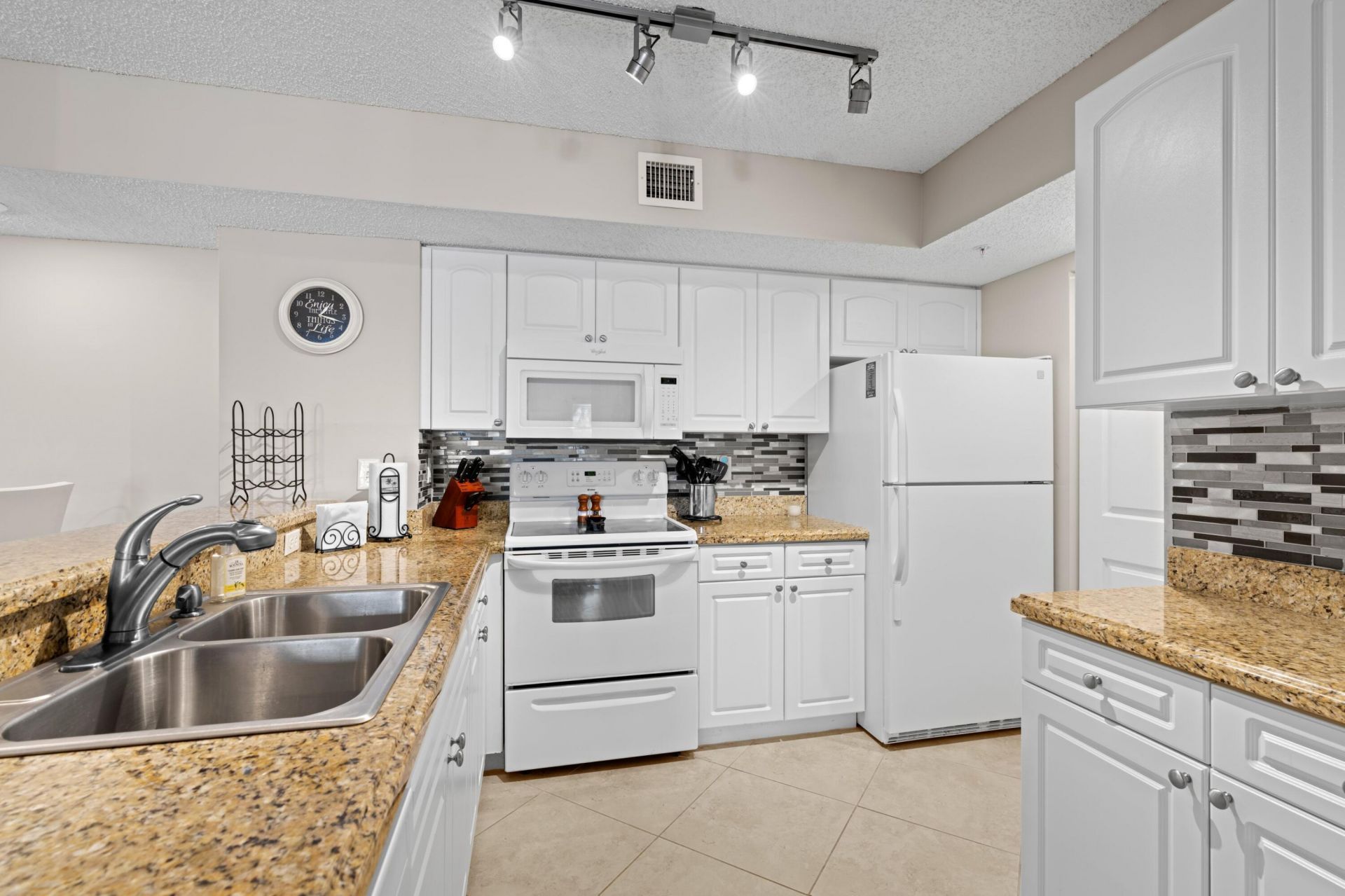 272 Village Boulevard, Unit 7109, Tequesta, FL 33469 Photo