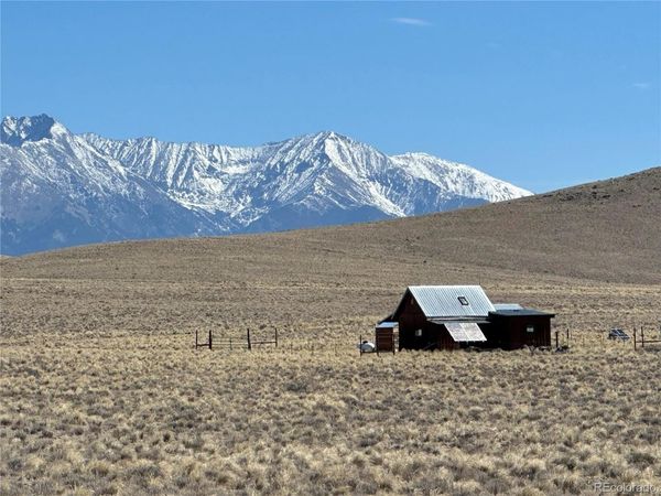 7158 Penrose Road , Blanca, CO 81123