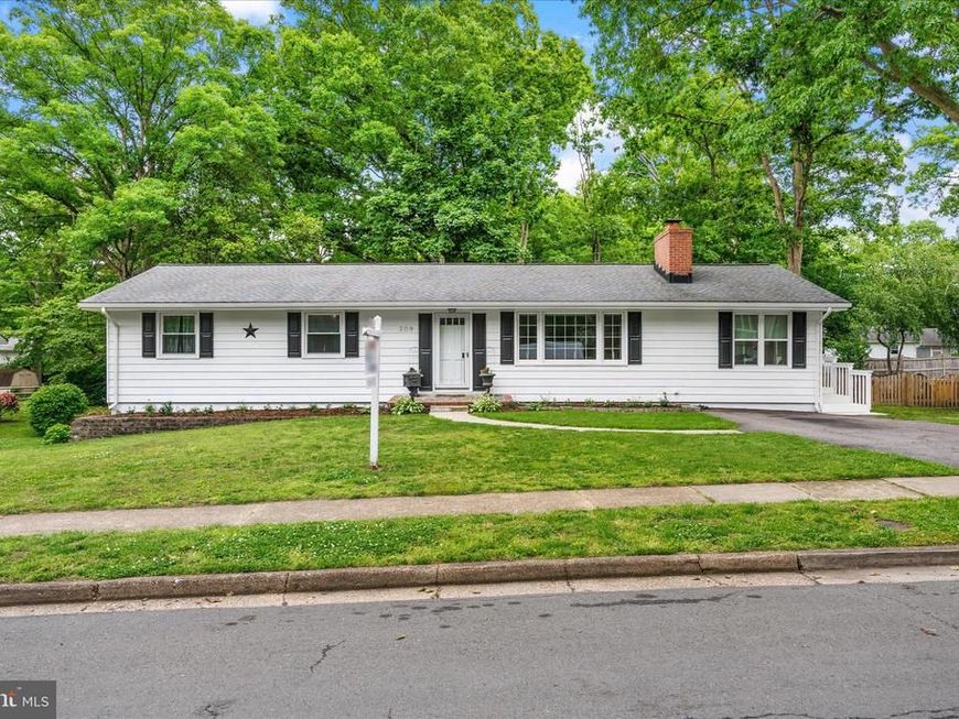 309 Fernwood Drive, Severna Park, MD 21146 Main Photo