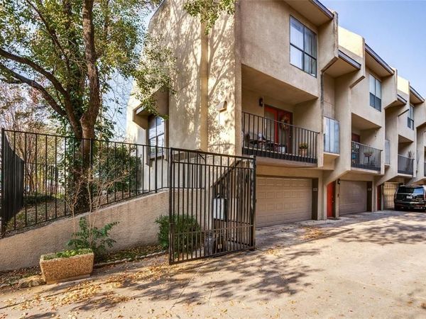 2020 N Garrett Avenue , Unit 107, Dallas, TX 75206