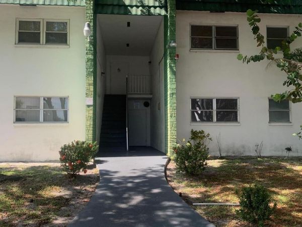 4821 NW 22nd Court NW, Unit 100, Lauderhill, FL 33313