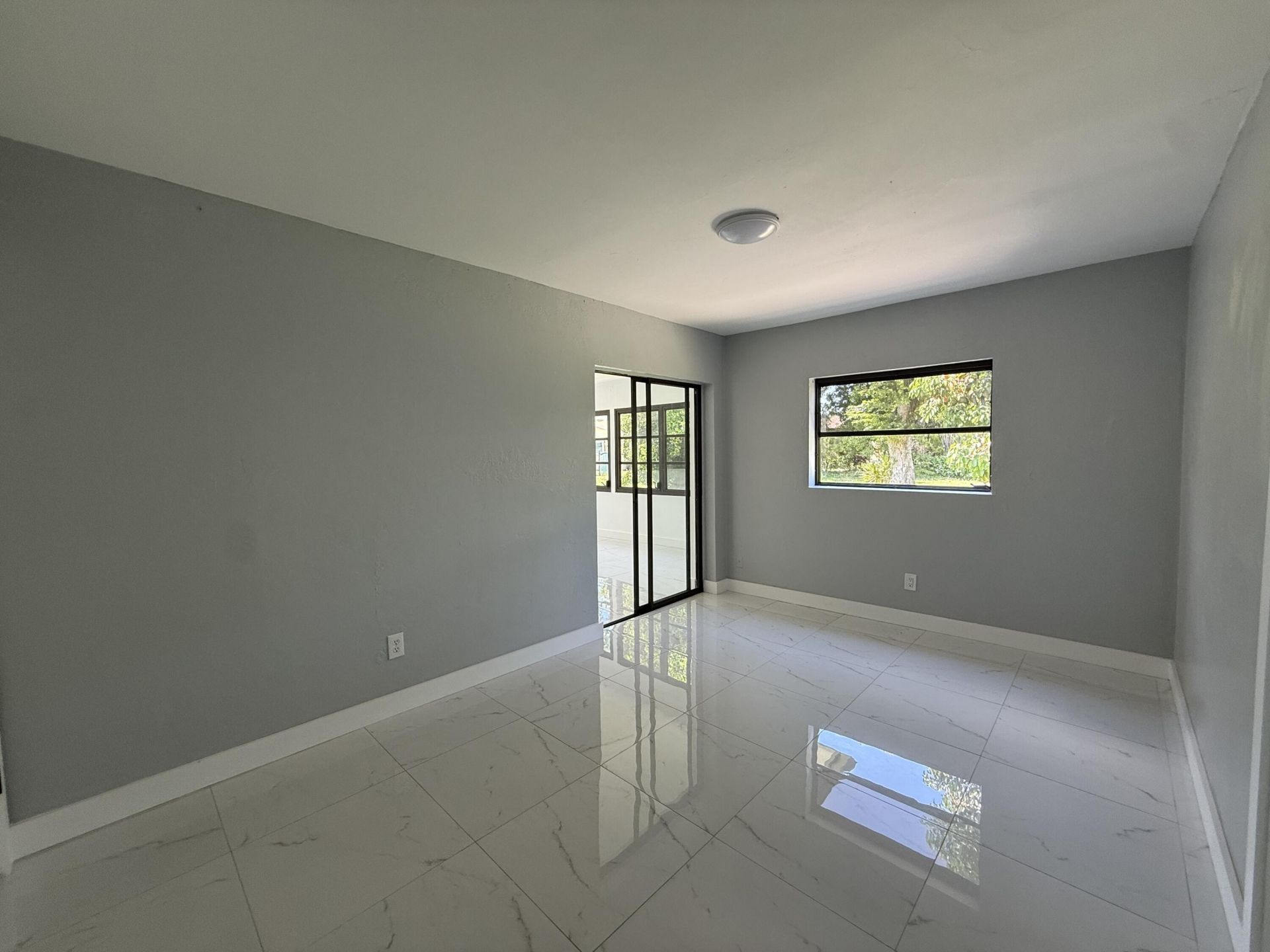 9405 NW 74th Street, Tamarac, FL 33321 Photo