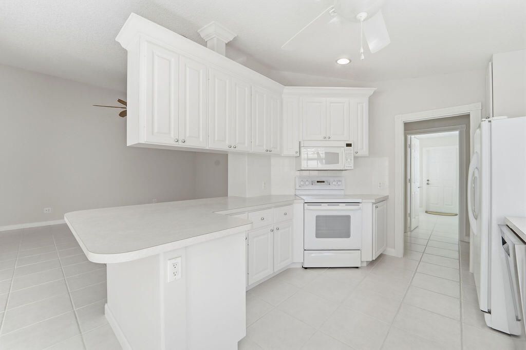 8439 SE Retreat Drive, Hobe Sound, FL 33455 Photo