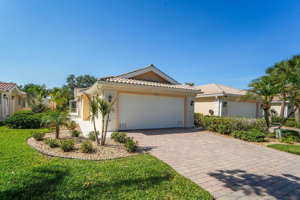 8439 SE Retreat Drive, Hobe Sound, FL 33455 Photo