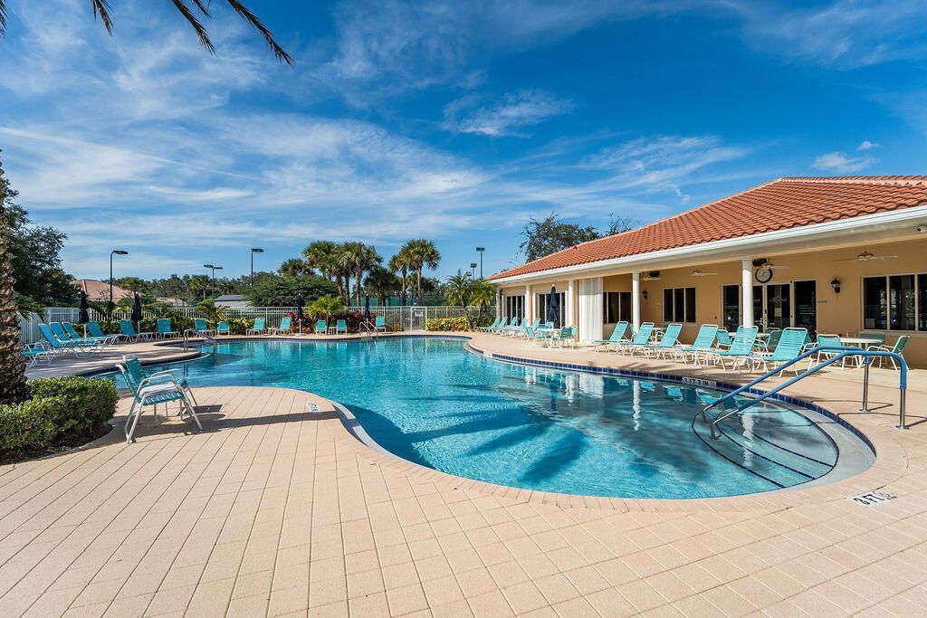 8439 SE Retreat Drive, Hobe Sound, FL 33455 Photo