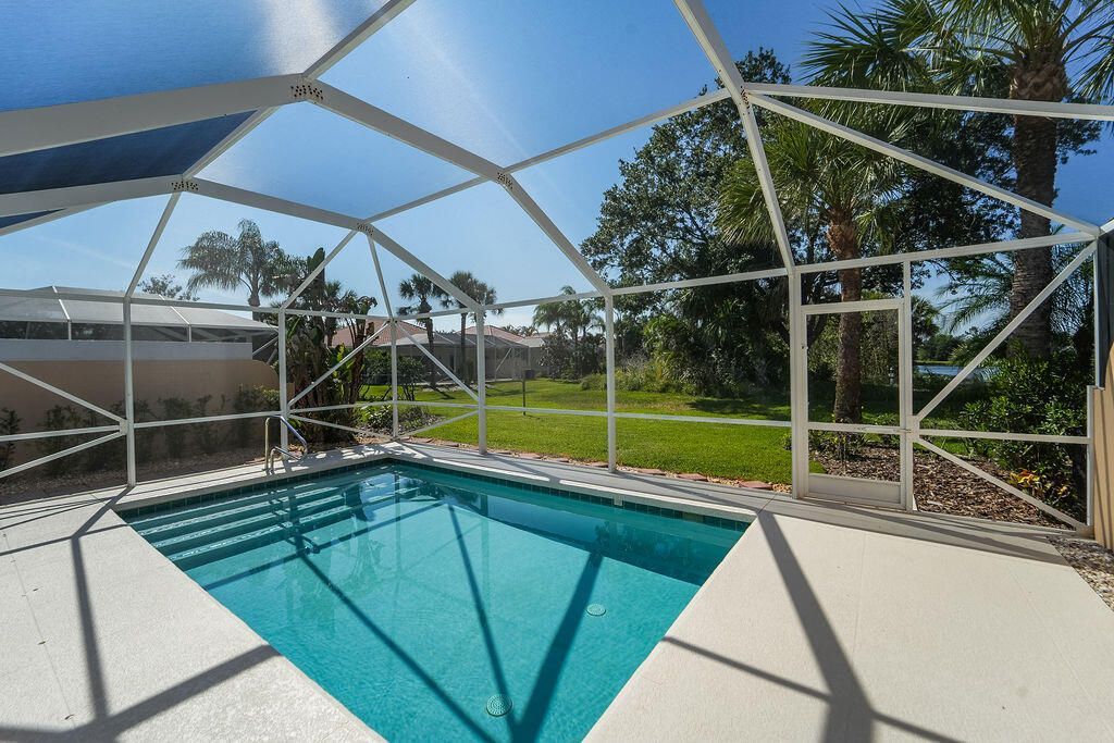 8439 SE Retreat Drive, Hobe Sound, FL 33455 Photo