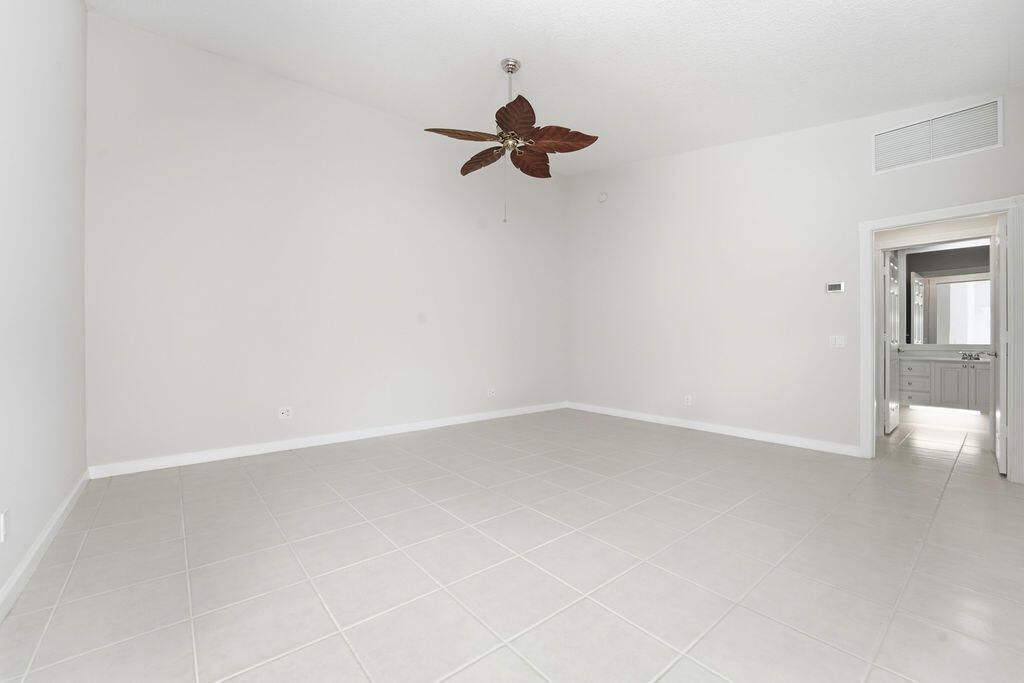8439 SE Retreat Drive, Hobe Sound, FL 33455 Photo