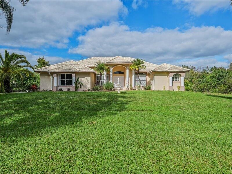 8671 155th Place N, Palm Beach Gardens, FL 33418 Photo