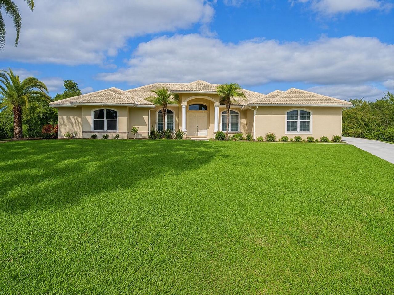 8671 155th Place N, Palm Beach Gardens, FL 33418 Photo