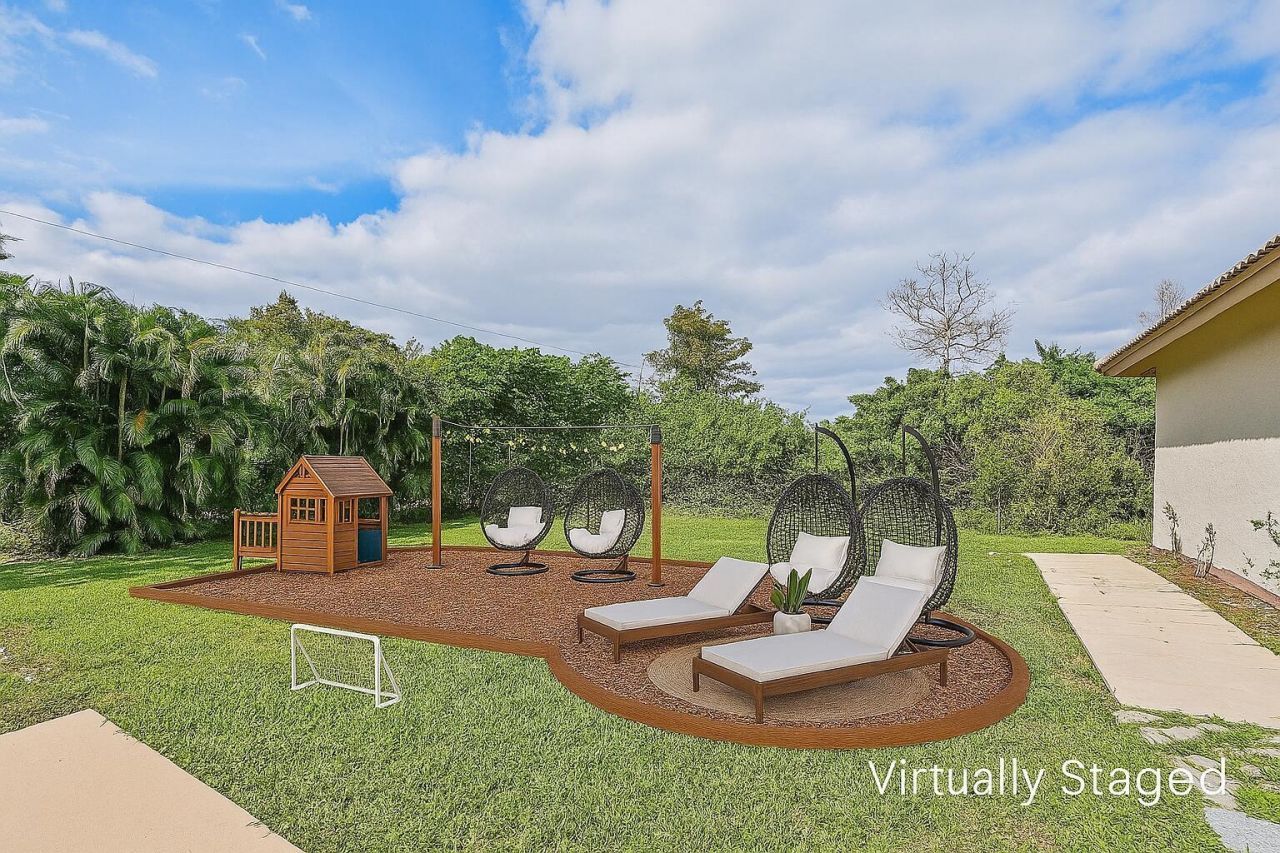 8671 155th Place N, Palm Beach Gardens, FL 33418 Photo