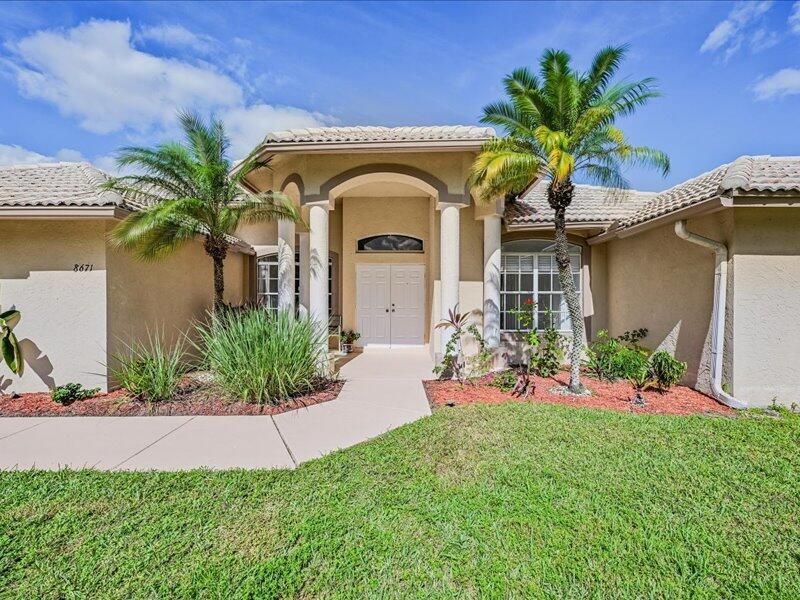 8671 155th Place N, Palm Beach Gardens, FL 33418 Photo