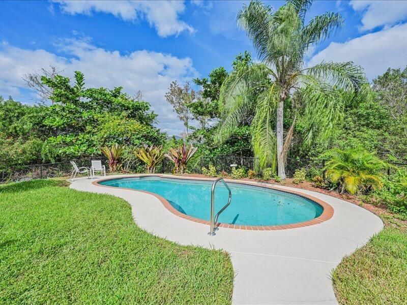 8671 155th Place N, Palm Beach Gardens, FL 33418 Photo