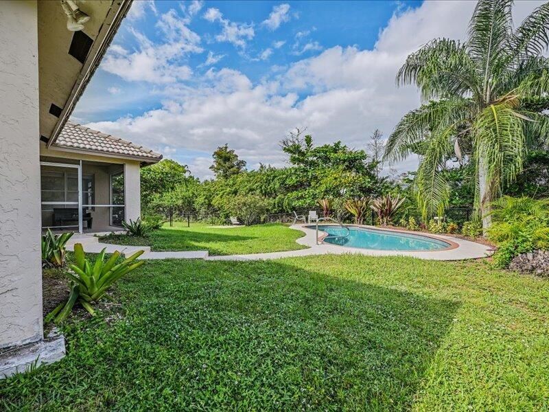 8671 155th Place N, Palm Beach Gardens, FL 33418 Photo