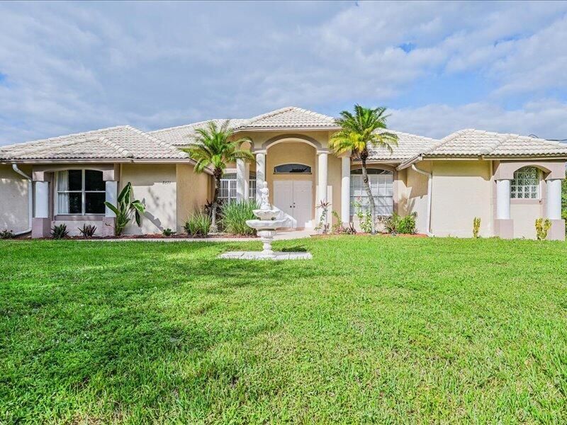 8671 155th Place N, Palm Beach Gardens, FL 33418 Photo