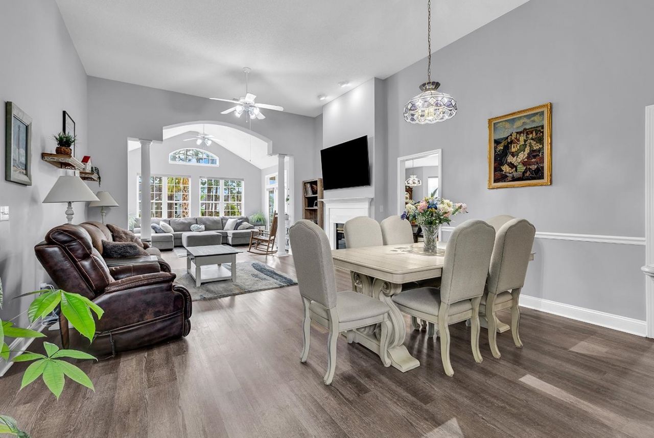 4201 Pointer Ct. Photo 3