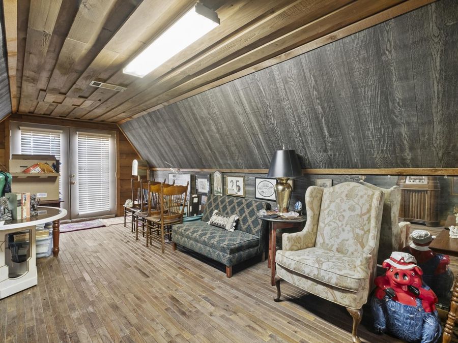 Property Image 28