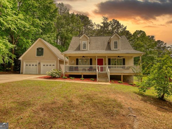 7190 Woodland Avenue SE, Covington, GA 30014