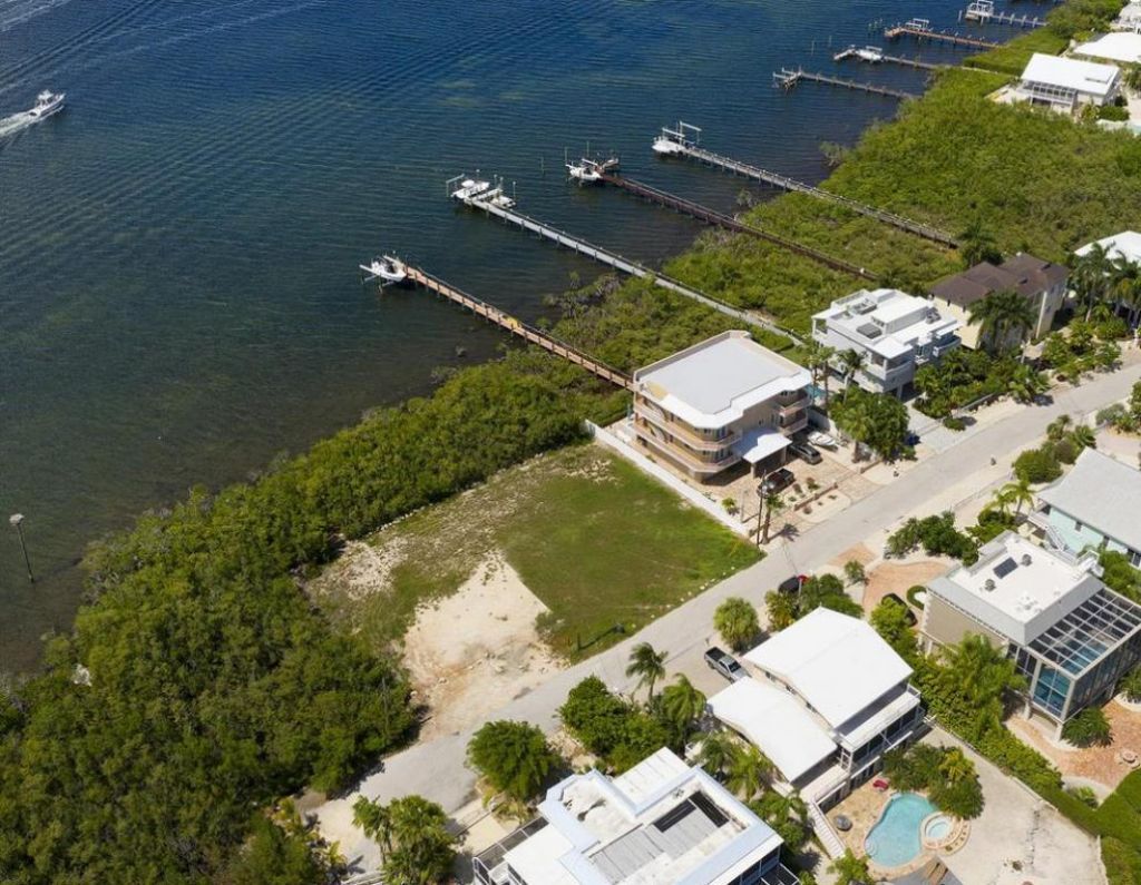 116 N Bounty Lane, Key Largo, FL 33037 Photo