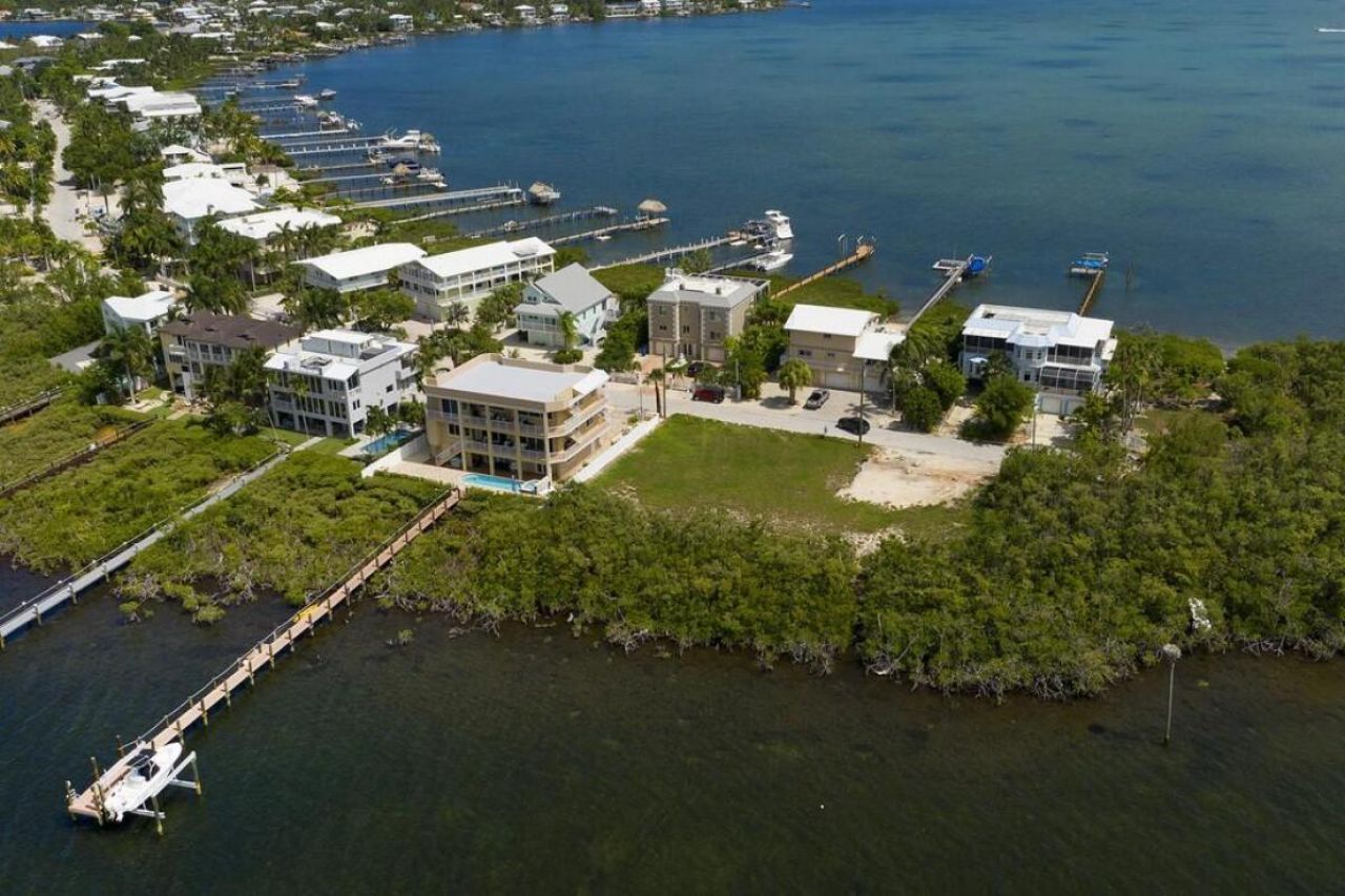 116 N Bounty Lane, Key Largo, FL 33037 Photo