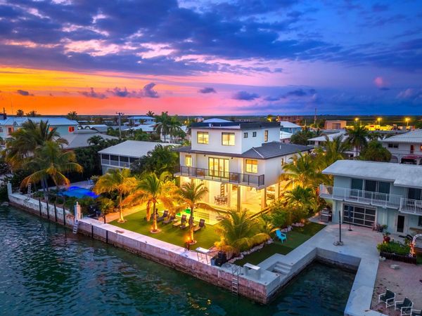 270 E Caribbean Drive, Summerland, FL 33042