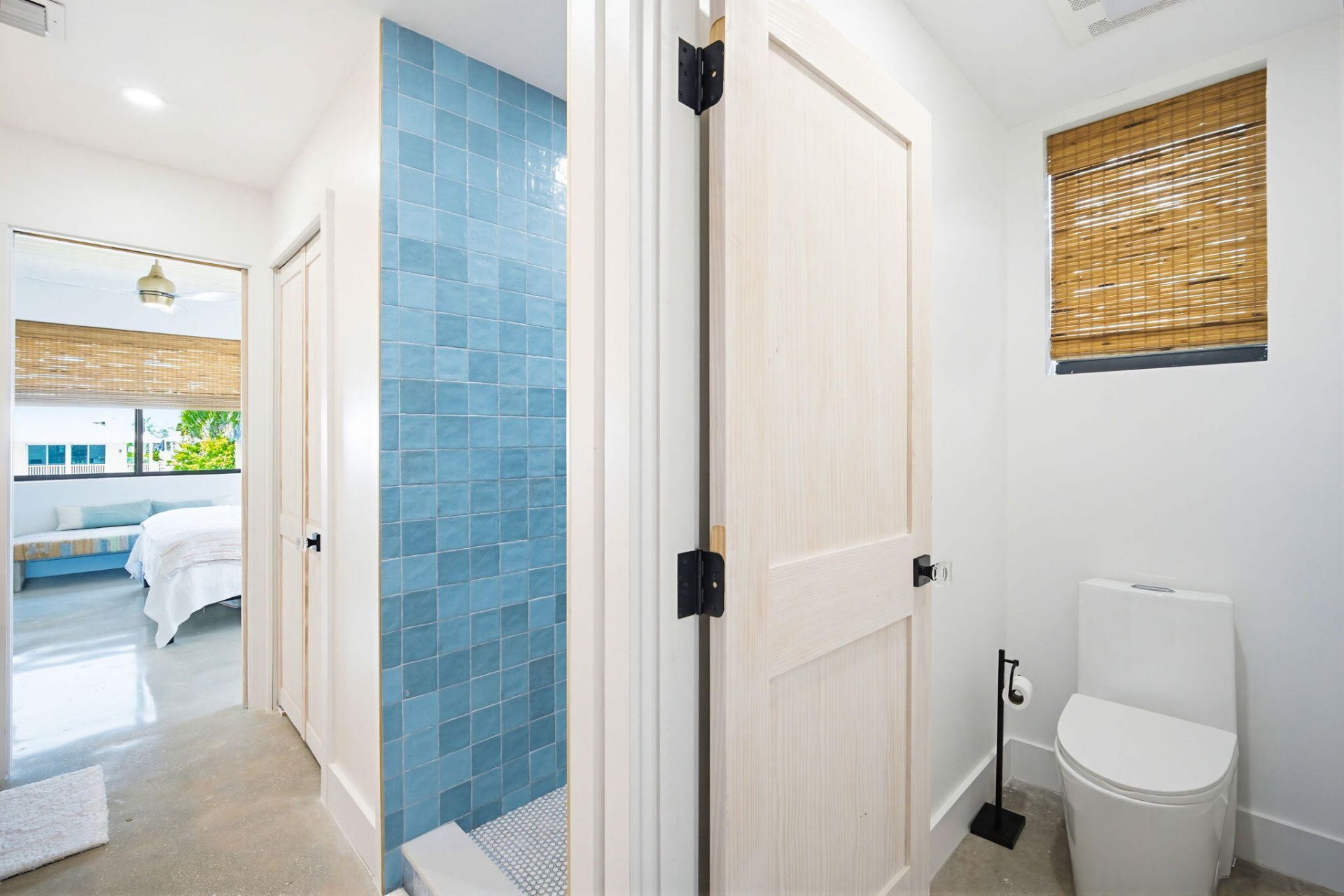 270 E Caribbean Drive, Summerland Key, FL 33042 Photo