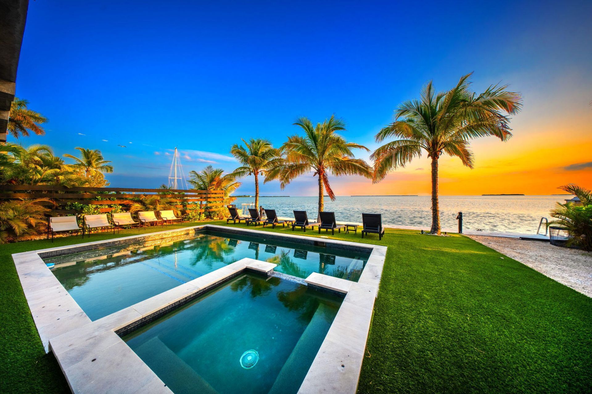 270 E Caribbean Drive, Summerland Key, FL 33042 Photo