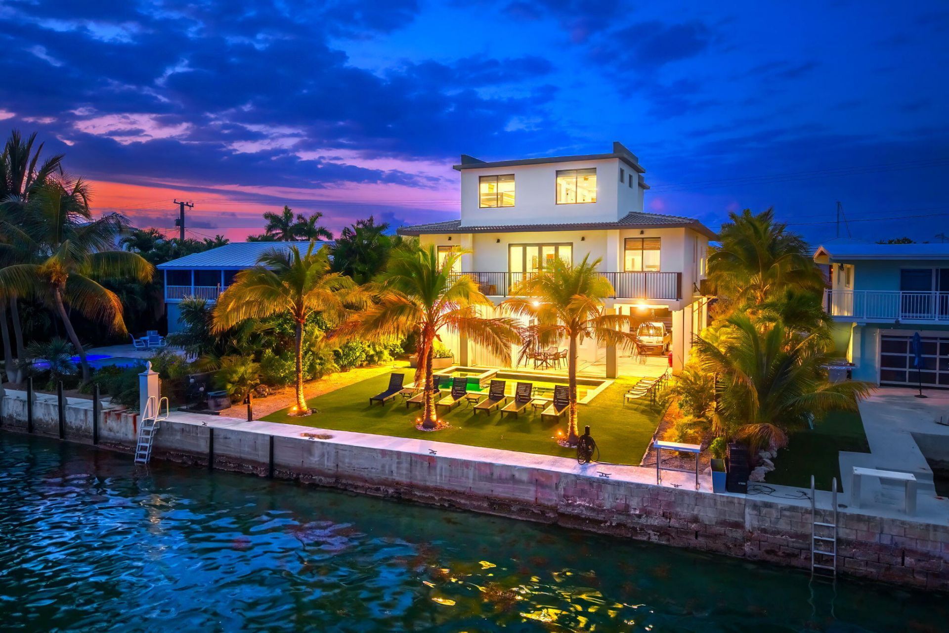 270 E Caribbean Drive, Summerland Key, FL 33042 Photo