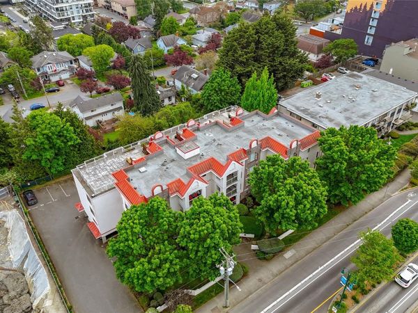 873 Esquimalt Rd, Unit #107, Esquimalt, BC V9A 3M5