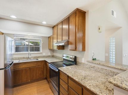 3706 Gold Creek Ln, Sacramento, CA 95827 Photo