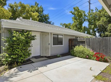 3706 Gold Creek Ln, Sacramento, CA 95827 Photo