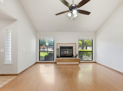 3706 Gold Creek Ln, Sacramento, CA 95827 Photo