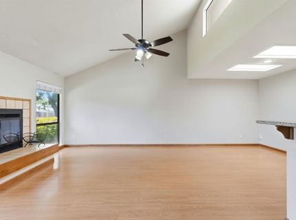 3706 Gold Creek Ln, Sacramento, CA 95827 Photo