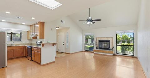 3706 Gold Creek Ln, Sacramento, CA 95827 Photo