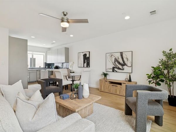 1430 Grigsby Avenue , Unit 104, Dallas, TX 75204