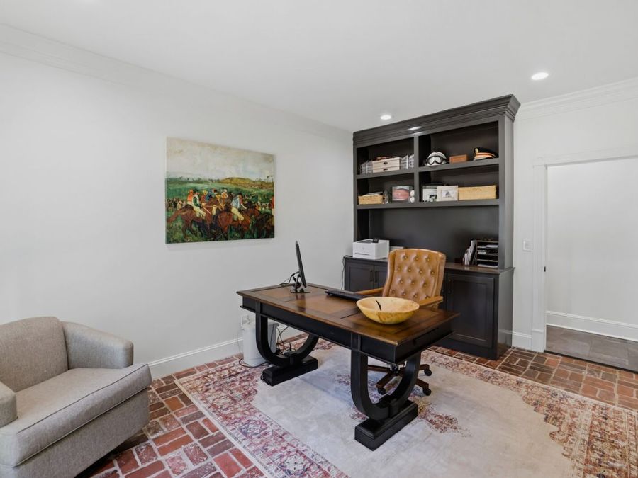 Property Image 37