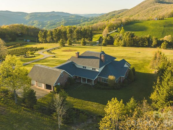 6985 Junaluska Road, Boone, NC 28607