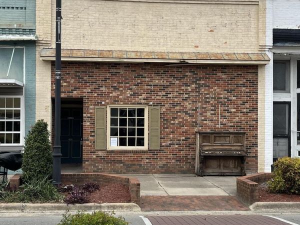 119 N Center Street, Mount Olive, NC 28365