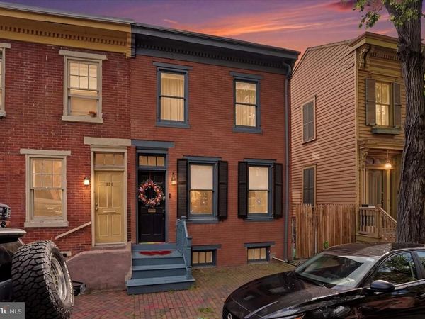 132 JACKSON STREET, TRENTON, NJ 08611