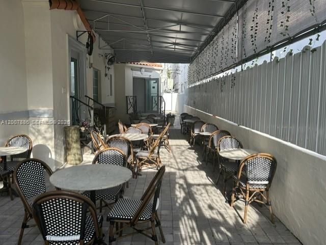929 Collins Ave, Miami Beach, FL 33139 Photo