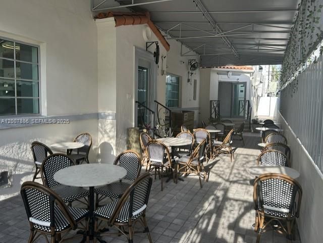929 Collins Ave, Miami Beach, FL 33139 Photo