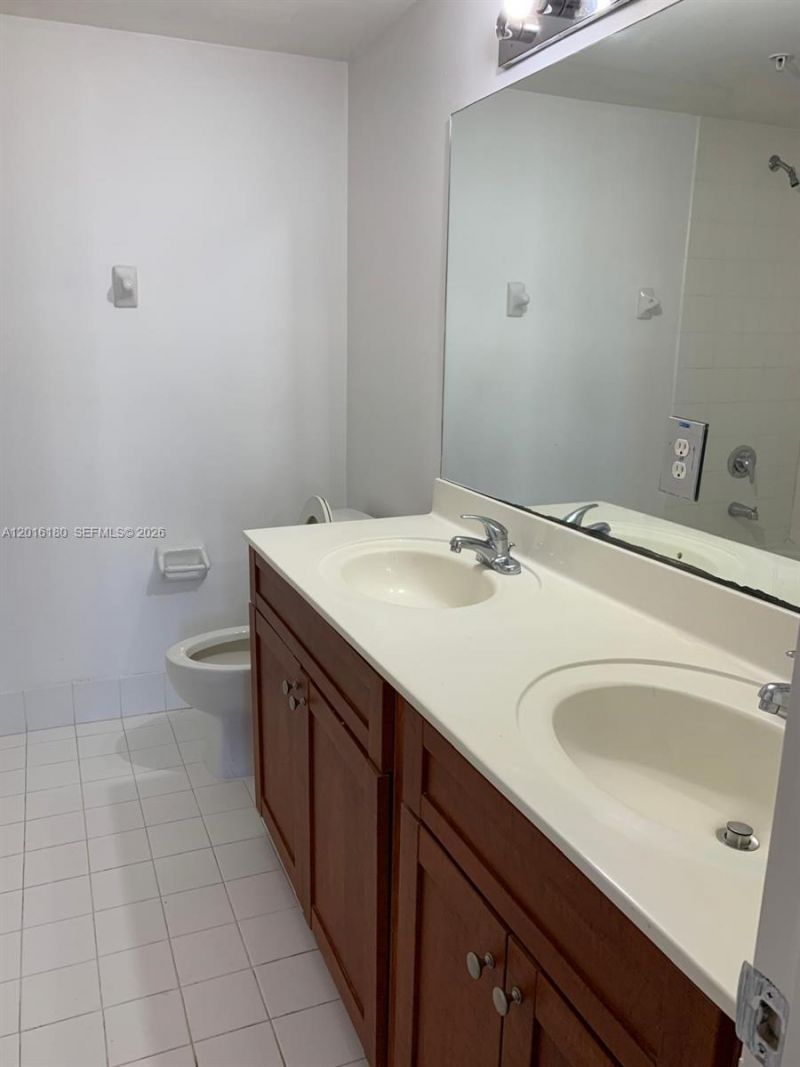 36 NW 6th Ave , Unit 1108, Miami, FL 33128 Photo