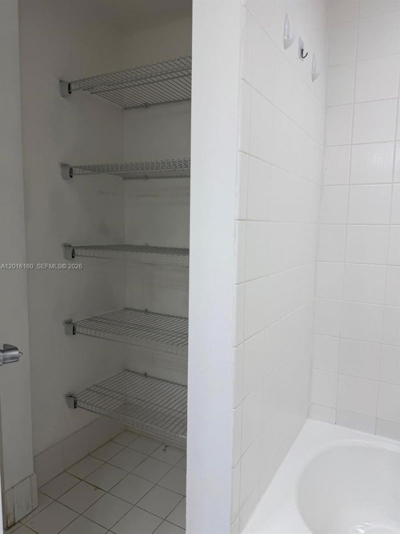 36 NW 6th Ave, Unit 1108, Miami, FL 33128 Photo