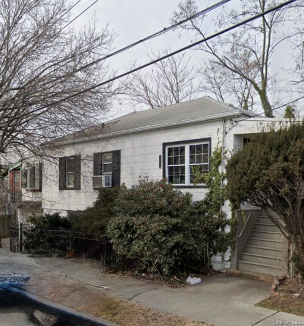 2881 Roosevelt Avenue , Bronx, NY 10465 Main Photo