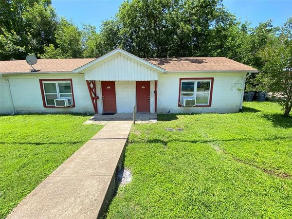 1203 Hall Street, Lancaster, TX 75146
