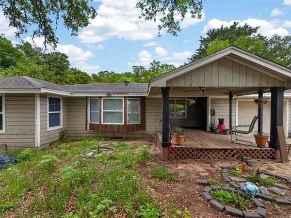 319 McArthur Street , Athens, TX 75751