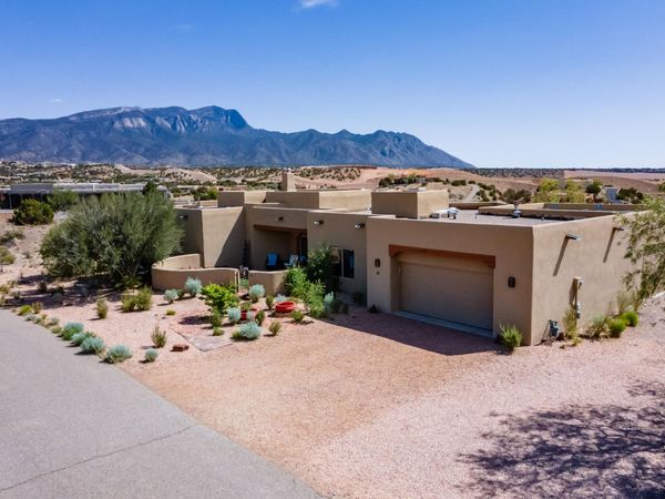 31 Second Mesa Drive, Placitas, NM 87043