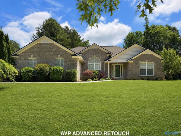 305 Wildwood Way, Somerville, AL 35670
