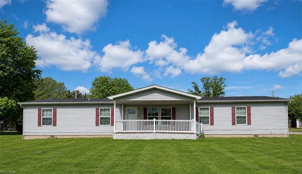 12585 3rd Avenue, Trinway, OH 43842 Main Photo