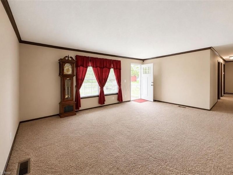 12585 3rd Avenue, Trinway, OH 43842 Photo 3
