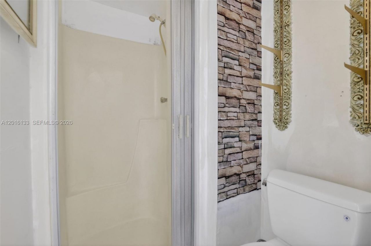 3048 E Sunrise Lakes Dr , Unit 220, Sunrise, FL 33322 Photo